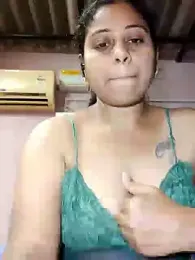 JENNIFERtamil webcam stripchat model stream image