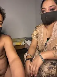 Rimi_Bhabhi webcam stripchat model stream image