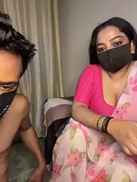 Rimi_Bhabhi webcam stripchat model stream image