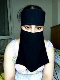 Meral1 webcam model stream image