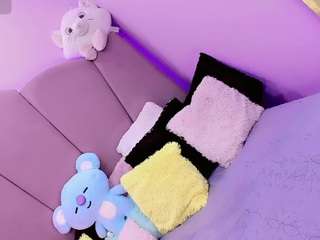 aliisson-doll webcam model stream image