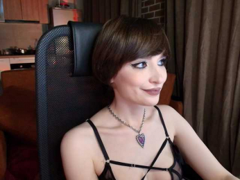 lunelucy webcam model stream image