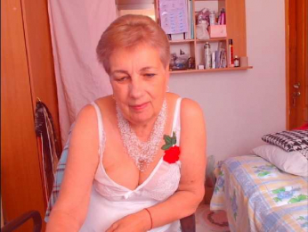 Victoria5643 webcam model stream image