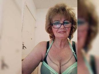 MoonGoddess webcam bongacams model stream image