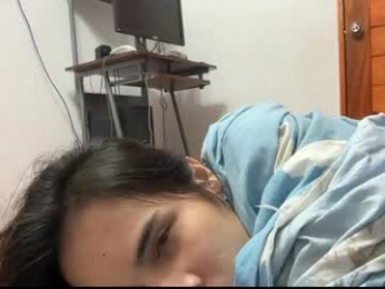 yoursluttywhore webcam model stream image