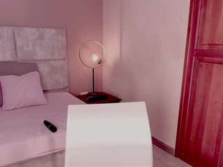 zamira-taylor webcam model stream image