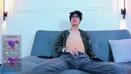 Cum_hunters webcam model stream image