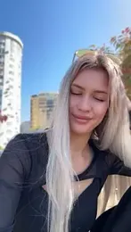 KikiWatson webcam model stream image