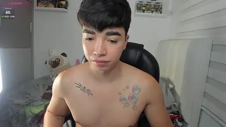 santy7v7 webcam model stream image