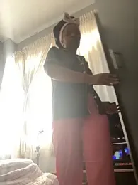 slimcateee webcam model stream image