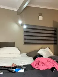 slimcateee webcam model stream image
