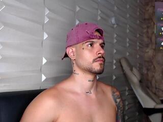 William Madrid webcam model stream image