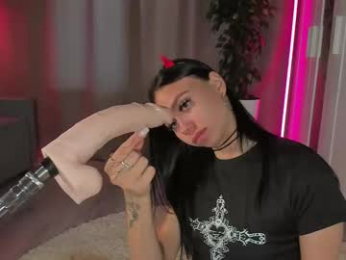 loney__tunes webcam model stream image