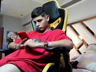 boyfucks webcam model stream image