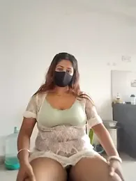 Hot-sweety2 webcam model stream image