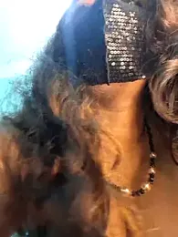 Bristy- webcam model stream image