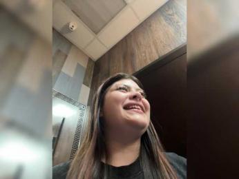 alissh18 webcam model stream image