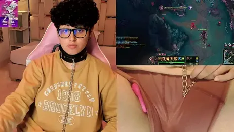 LukeBear webcam model stream image