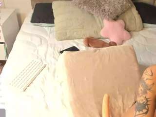 chanttall-1 webcam model stream image