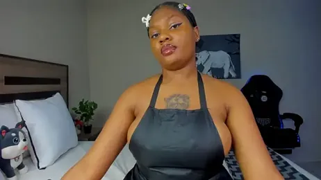 Renee-18 webcam model stream image