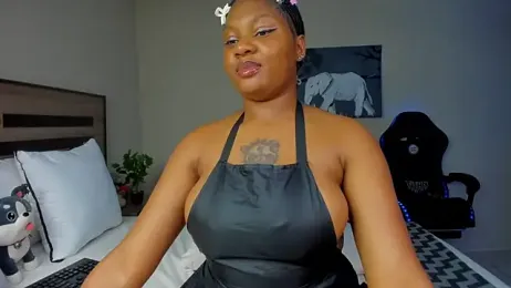 Renee-18 webcam model stream image