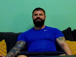 Xtream Leonard webcam model stream image