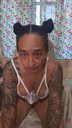 SexyTattooed7 webcam model stream image