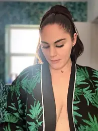 lovely_beast webcam model stream image