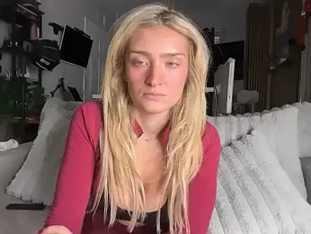 meggsworld webcam model stream image