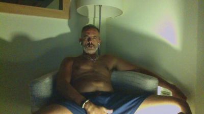 Fuckhardkisslow webcam model stream image