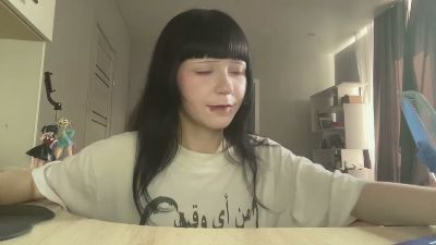 RegeniaWicka webcam model stream image