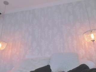 karlyn-angels14 webcam model stream image