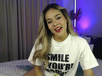 lilypeachxxx webcam model stream image
