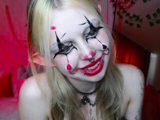 Petula Grief webcam model stream image