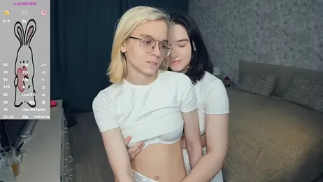 KarinStfleur webcam model stream image