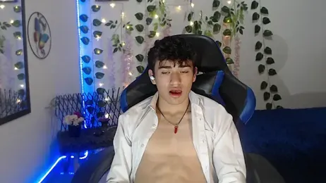 HarryClaude webcam model stream image