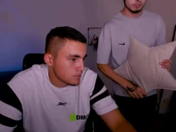 felix_dream_ webcam model stream image
