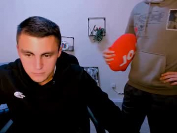 felix_dream_ webcam model stream image