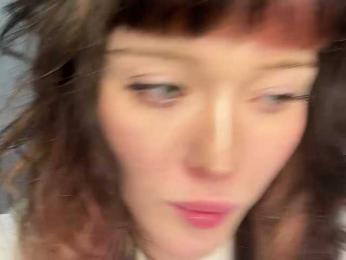 ShadowBarbie webcam model stream image
