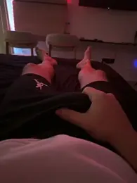 2HARDKURT webcam model stream image