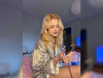 Nikammmm webcam model stream image
