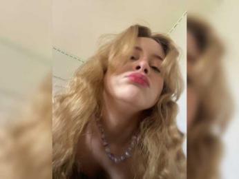 Nikammmm webcam model stream image