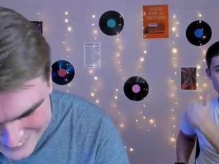 theo-drift webcam model stream image