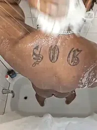 KeYBuMp323 webcam model stream image