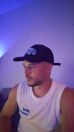 runtothesun webcam model stream image