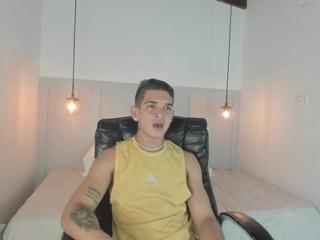 Nathan Matthers webcam model stream image