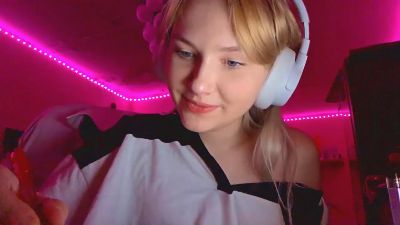 EleaseRaine webcam model stream image