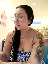 You-kitty2025 webcam model stream image