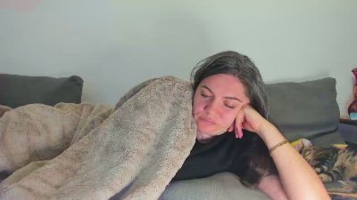 SquirtyLady41 webcam preview