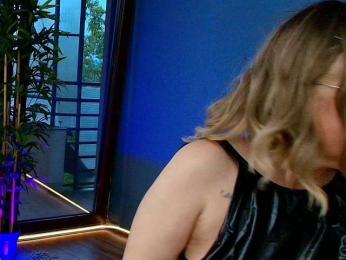CougarMilf webcam bongacams model stream image